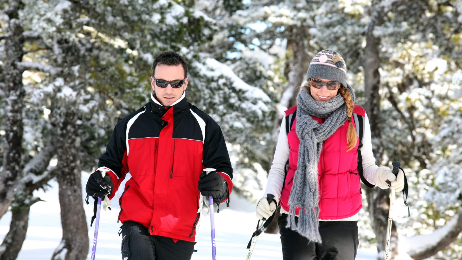 Couple,Showshoeing